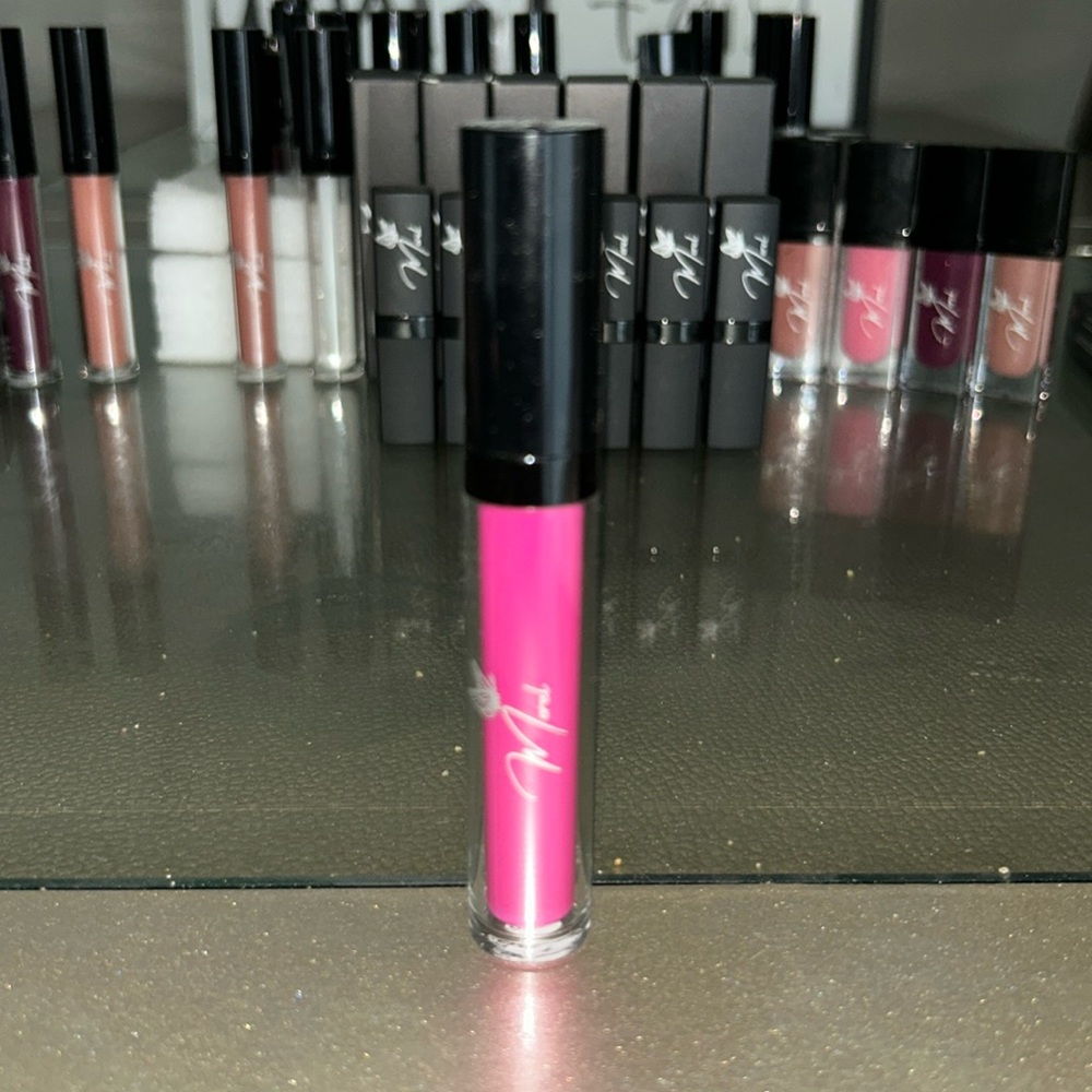 Paradise (Liquid Matte Lipstick) - Hot Pink